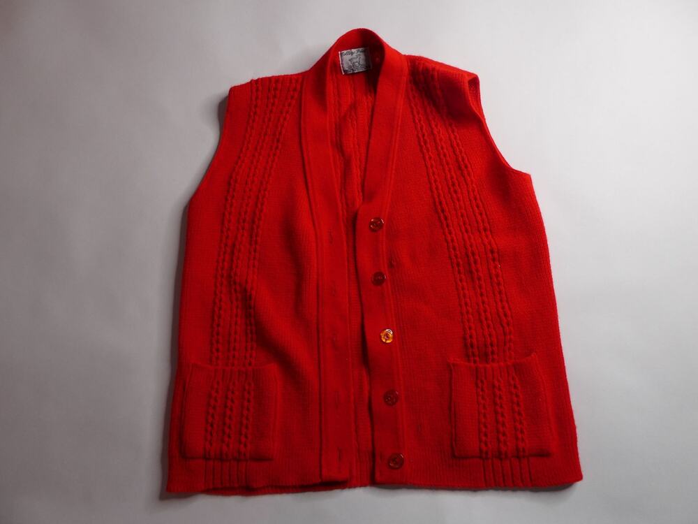 vintage College Point hand knit sweater vest cardigan, washable, medium